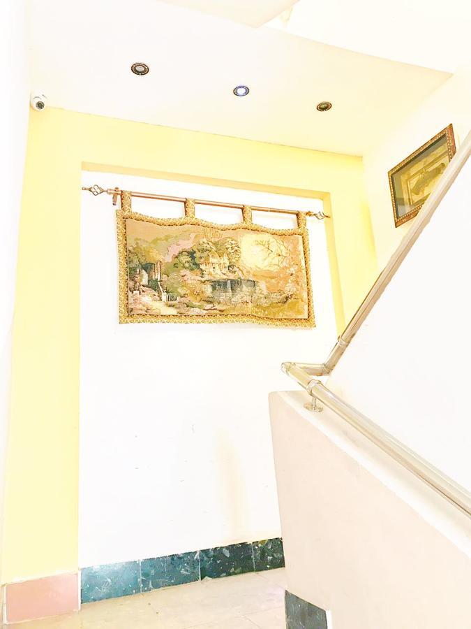 Hotel Al Hadow *